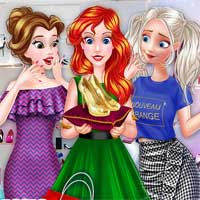 Free online flash games - Princesses Statement Hills Obsession game - Games2Dress 