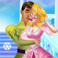 Free online flash games - Princess Melting Kiss GirlGamey game - Games2Dress 