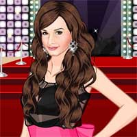 Free online flash games - Demi Lovato game - Games2Dress 
