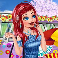 Free online flash games - Girls Hippie Weekend game - Games2Dress 