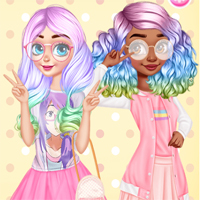 Free online flash games - Princesses Kawaii Looks And Manicure game - Games2Dress 