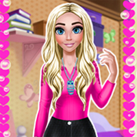 Free online flash games - Emma College and Photoshoot Day game - Games2Dress 